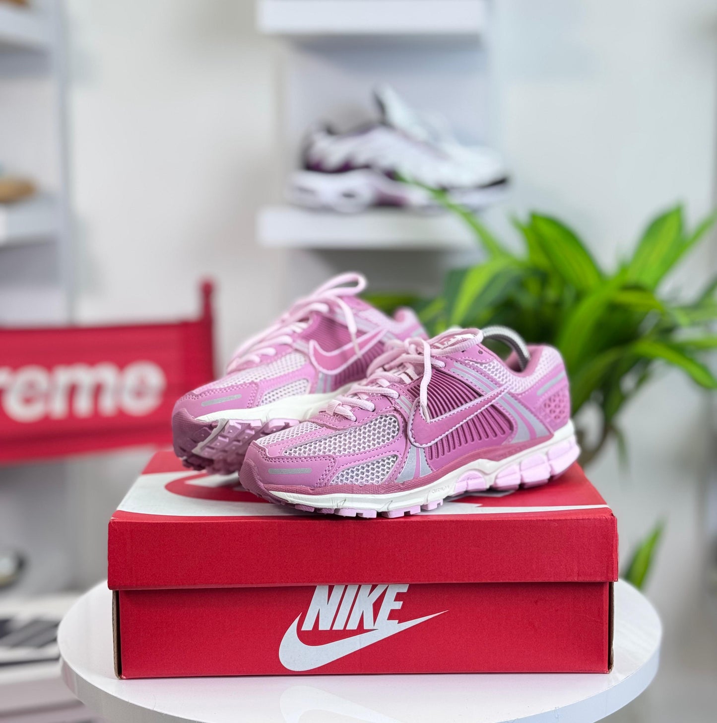 🍯 NIKE VOMERO 5 🍯